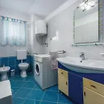 Three-bedroom In Casa de Férias Nedeščina