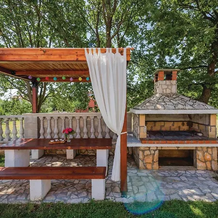 Lovely In With Kitchen