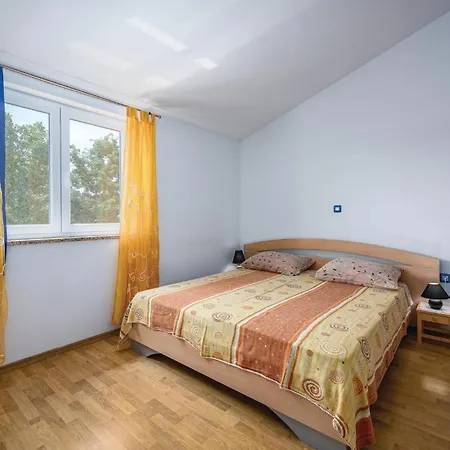 Lovely In With Kitchen Holiday home *